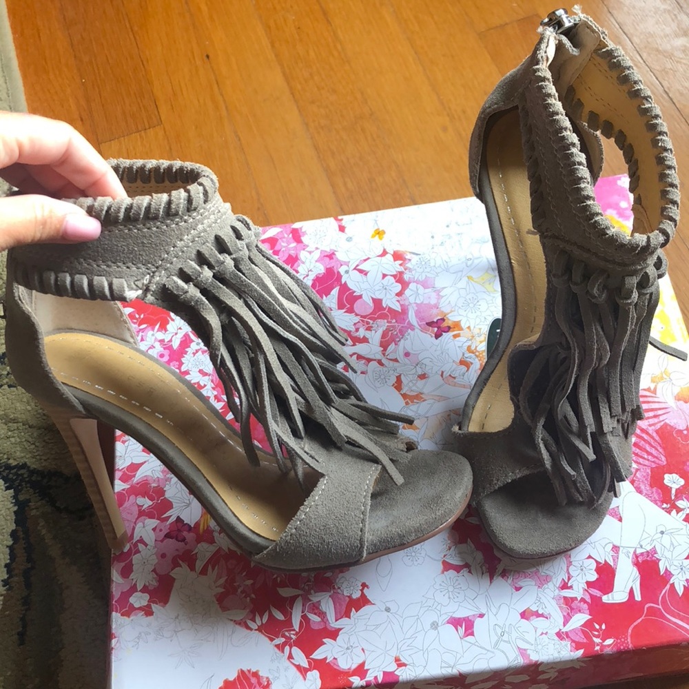 Chinese laundry Heels